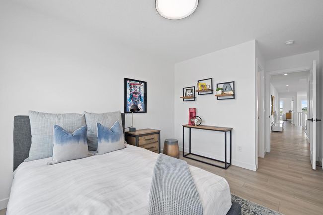 136 Carringvue Pl Nw, House other with 3 bedrooms, 3 bathrooms and 4 parking in Calgary AB | Image 32