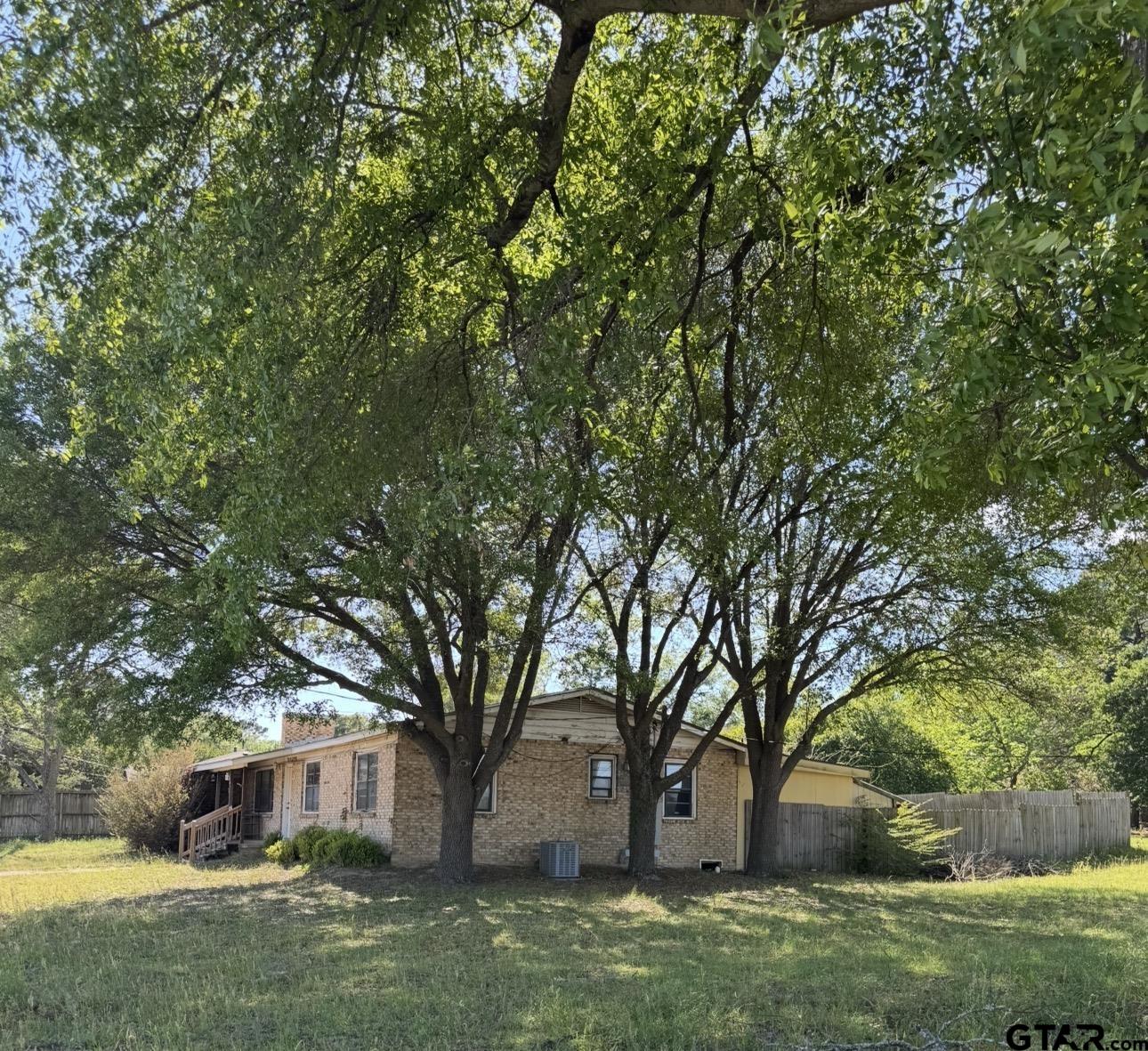 Commercial Sale in Lindale 3