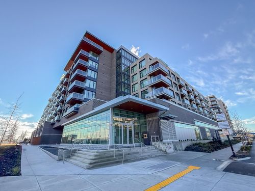 901-755 Harbourside Dr, North Vancouver, BC, V7P3S1 | Card Image