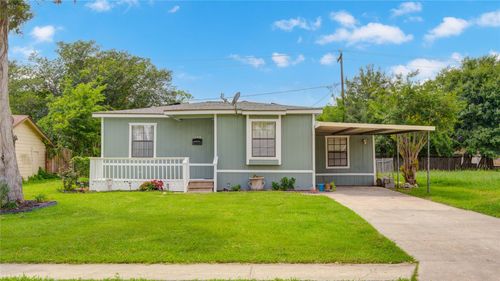 127 Huisache St, Lake Jackson, TX, 77566-4235 | Card Image