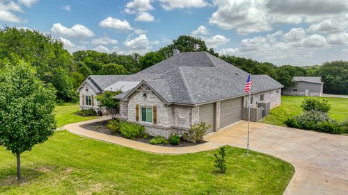 532 Lydia Ln, Granbury, TX, 76049-6390 | Card Image