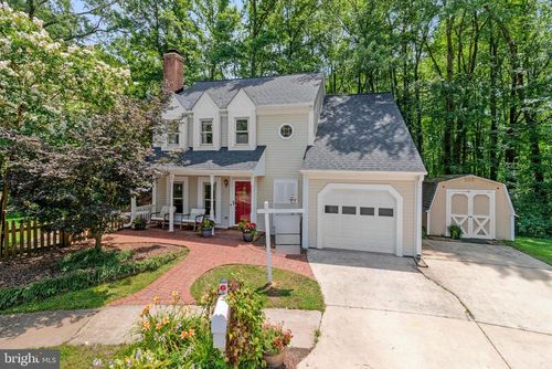 6943 Deer Run Dr, ALEXANDRIA, VA, 22306-1107 | Card Image