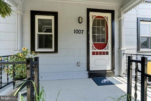 1007 Livingston Ave, PHOENIXVILLE, PA, 19460-2234 | Card Image