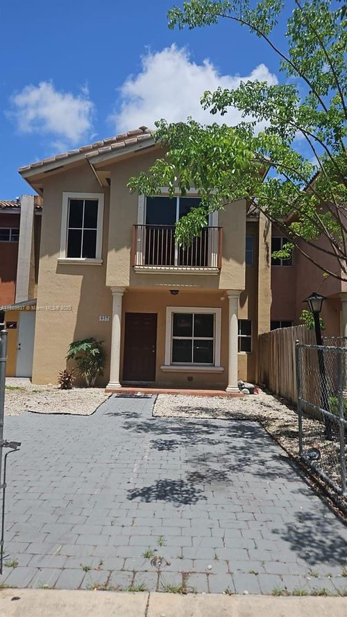957 Sw 6th Ct, Florida City, FL, 33034-4667 | Card Image