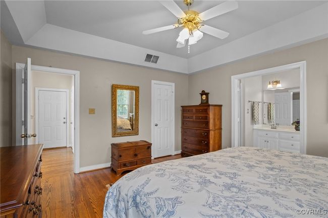 First floor primary bedroom | Image 14