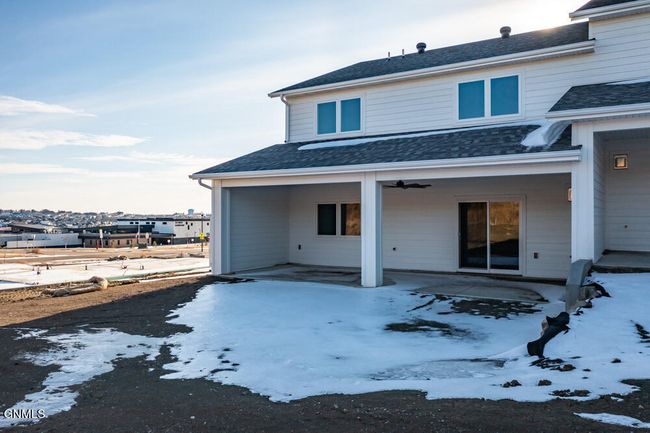 2002 Prairie Hawk Dr, Townhouse with 4 bedrooms, 3 bathrooms and null parking in Bismarck ND | Image 30