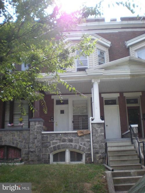 1st-floor-303 E 33rd St, BALTIMORE, MD, 21218-6273 | Card Image
