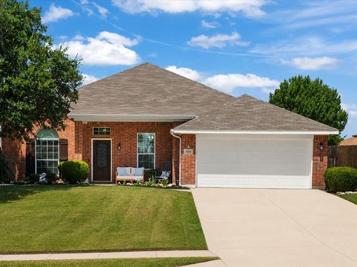 5845 Lamb Creek Dr, Fort Worth, TX, 76179-7531 | Card Image