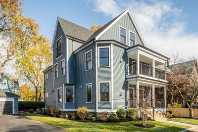 14 - 14 Maple St, Condo with 4 bedrooms, 3 bathrooms and 4 parking in Watertown MA | Image 1