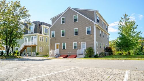 21-21 Water St, Framingham, MA, 01701-3443 | Card Image