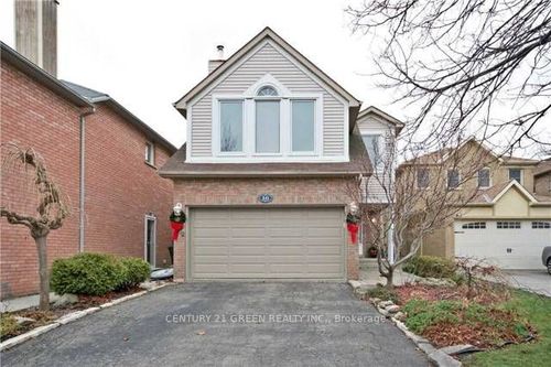 16 Niles Crt, Brampton, ON, L6S5T6 | Card Image