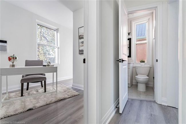135 East Ave N, House other with 3 bedrooms, 2 bathrooms and 2 parking in Hamilton ON | Image 21