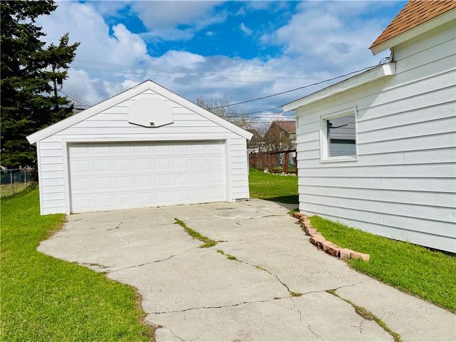 The 2 Car Garage | Image 28