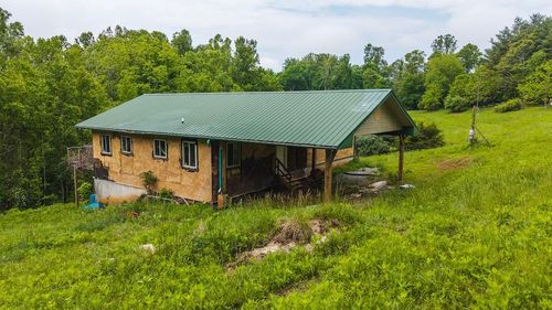 4042 Cabin Land Dr, Radford, VA, 24141-8202 | Card Image