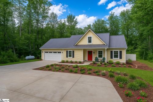 128 Willys Creek Cir, Pickens, SC, 29671-8023 | Card Image