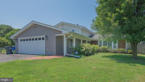 2430 Pinefield Rd, WALDORF, MD, 20601-3239 | Card Image