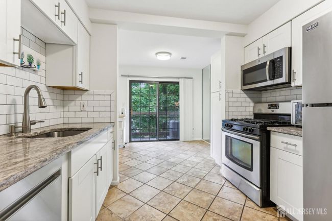 2202 - 2202 Privet Way, Townhouse with 2 bedrooms, 2 bathrooms and null parking in Basking Ridge NJ | Image 10