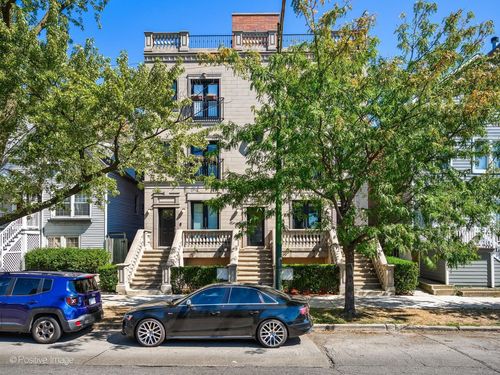 2s-2849 N Ashland Ave, Chicago, IL, 60657-9873 | Card Image