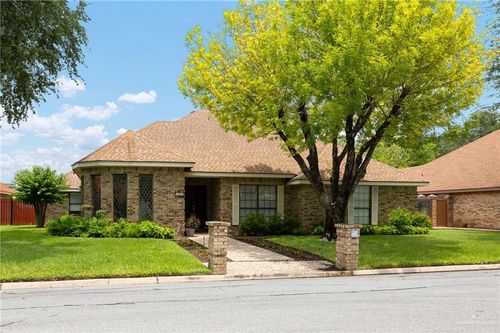 120 W Marigold Ave, McAllen, TX, 78501-9118 | Card Image