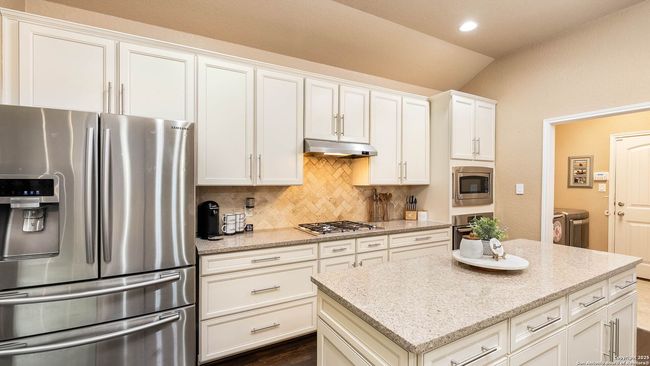 10522 Foxen Way, House other with 4 bedrooms, 3 bathrooms and null parking in Helotes TX | Image 10