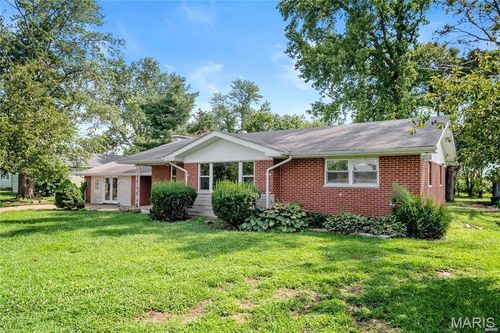 9506 B Rd, Valmeyer, IL, 62295-1106 | Card Image