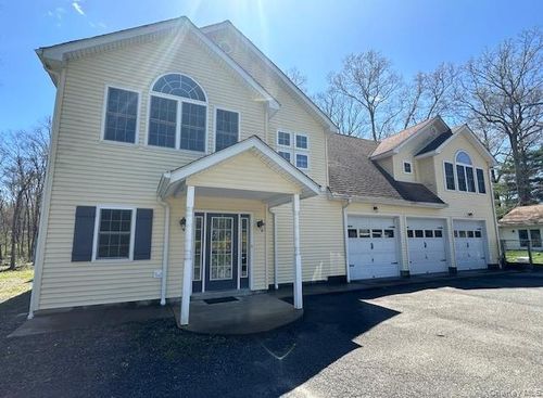 1055 Bruynswick Rd, Gardiner, NY, 12525-5106 | Card Image