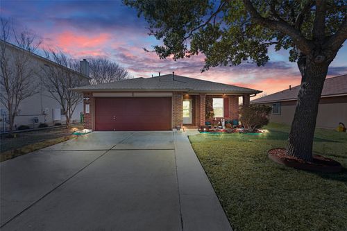 128 Steven St, Hutto, TX, 78634-5252 | Card Image