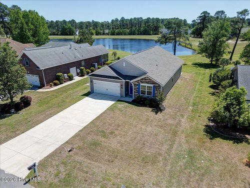 2021 Caracara Dr, New Bern, NC, 28560-6450 | Card Image