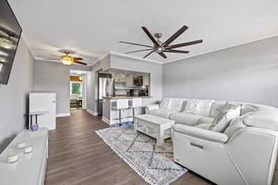 309 Oakridge R, Condo with 1 bedrooms, 1 bathrooms and null parking in Deerfield Beach FL | Image 1