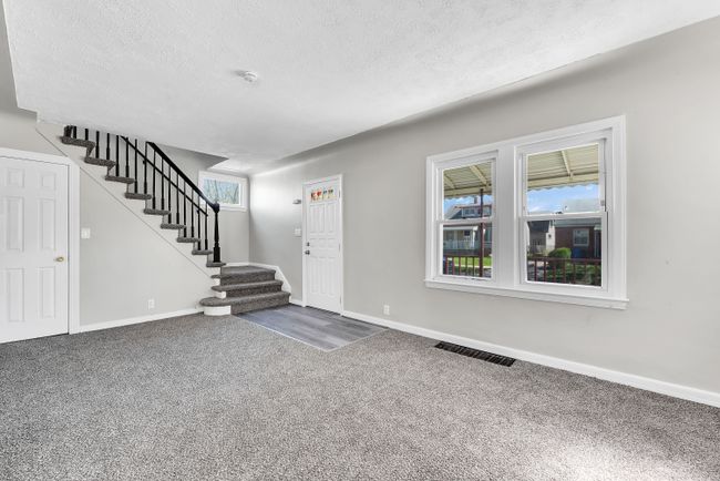 8127 Continental Ave, House other with 4 bedrooms, 1 bathrooms and null parking in Warren MI | Image 6