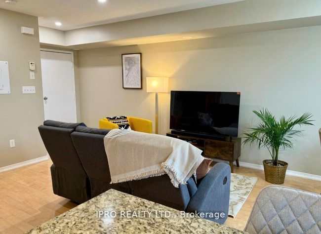 15 - 2496 Post Rd, Condo with 2 bedrooms, 2 bathrooms and null parking in Oakville ON | Image 5