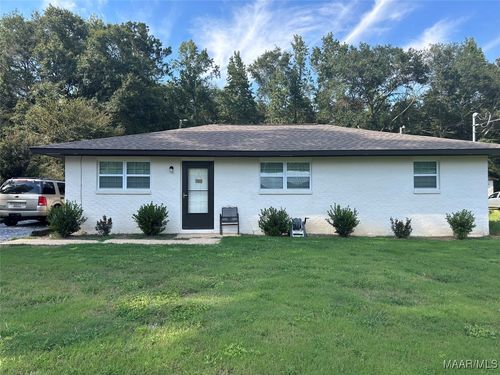 192 Crenshaw Dr, Wetumpka, AL, 36092-8401 | Card Image