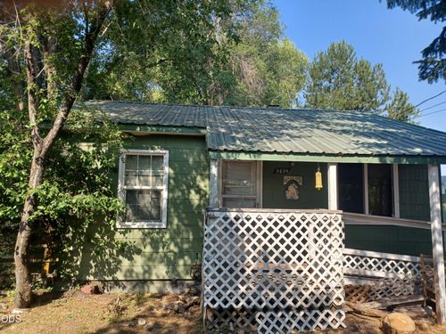 3428 Altamont Dr, Klamath Falls, OR, 97603-7210 | Card Image