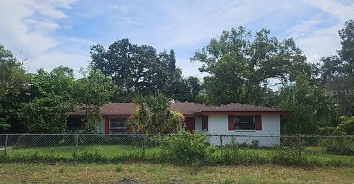 1915 E Mulberry Dr, Tampa, FL, 33604-3543 | Card Image