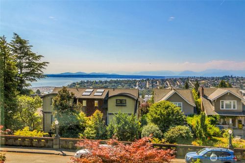 1942 7th Ave W, Seattle, WA, 98119-2878 | Card Image
