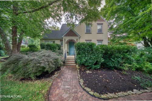 918 Windgate St, Knoxville, TN, 37919-7727 | Card Image