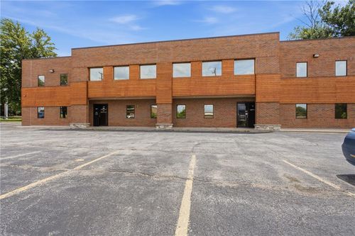 401 Nw Ward, Suite 202a Road, Lees Summit, MO, 64081 | Card Image