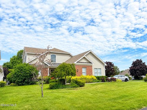 37 Cheshire Way, Albany, NY, 12211-2621 | Card Image