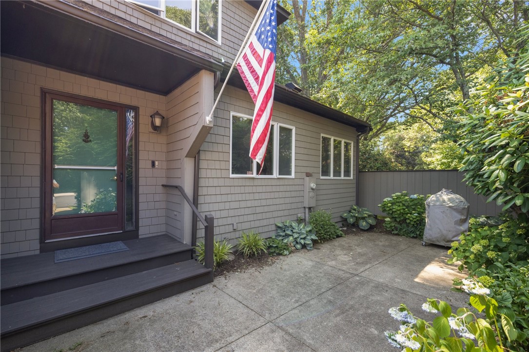 Seabreeze Dr, North Kingstown, RI 02852