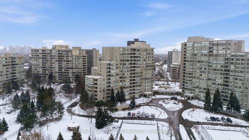 1501-11 Townsgate Dr, Vaughan, ON, L4J8G4 | Card Image