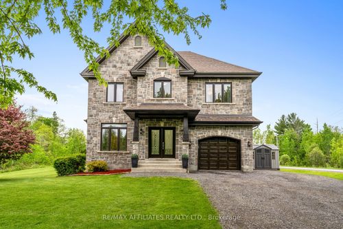 {{alt}} | Card Image