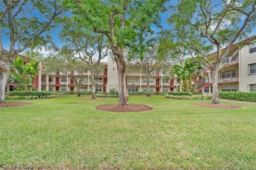 apt-210l-200 Sw 132nd Way, Pembroke Pines, FL, 33027-1675 | Card Image