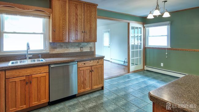 20 Mast Rd, House other with 3 bedrooms, 2 bathrooms and null parking in Hopatcong NJ | Image 8