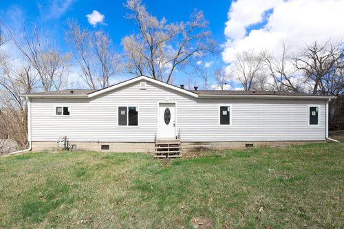 300 E Front St, Colfax, IA, 50054-1017 | Card Image