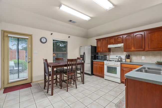 1092 Grand National Blvd, House other with 3 bedrooms, 2 bathrooms and null parking in Fort Worth TX | Image 16