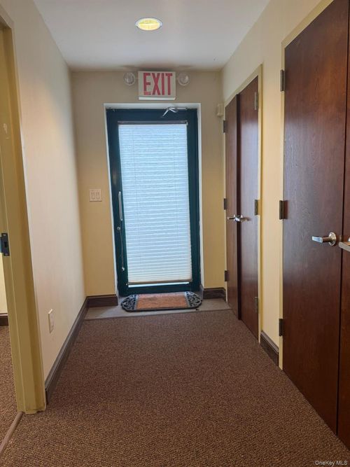 m2-83-71 116th St, Kew Gardens, NY, 11418 | Card Image