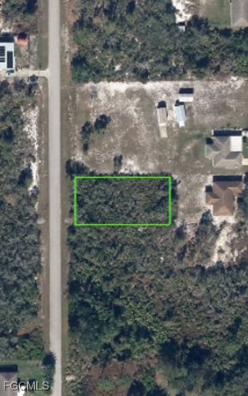 115 Marshall Ave, LAKE PLACID, FL, 33852-8196 | Card Image