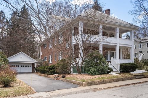 91-89-91 Hartwell St, Southbridge, MA, 01550-2465 | Card Image