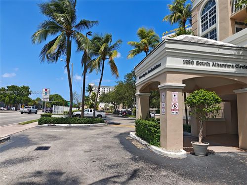 apt-1421-1280 S Alhambra Cir, Coral Gables, FL, 33146-3130 | Card Image