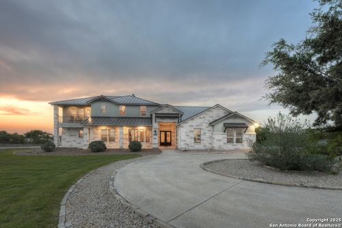 552 Copper Crst, New Braunfels, TX, 78132-3949 | Card Image